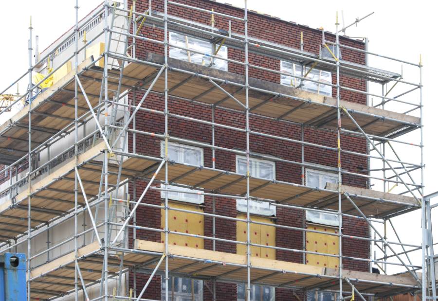 Facade insulation