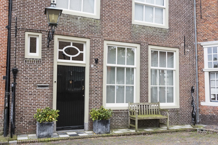 Deurkozijn plaatsen huis