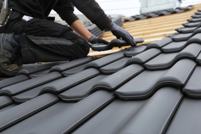 Roofing contractor quote