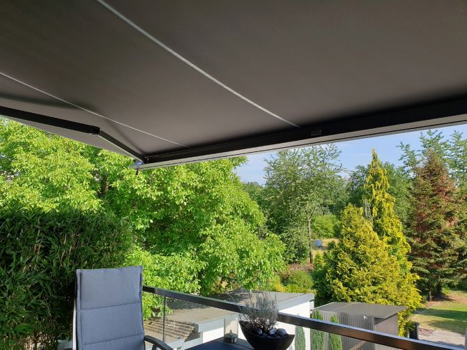 Waterproof awning